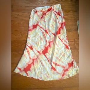Lush Maxi Skirt Size M